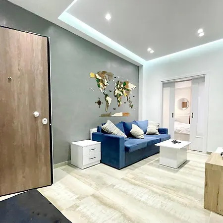 Dreamy Center 11 Thesbnbgr Apartament *